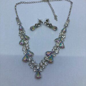 Vtg silver tone rhinestone aurora borealis earrings necklace set